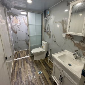 Prefabricated 40Ft Expandable Container House 4 Bedrooms 2 bath 1 kitchen Prefab Portable Mobile Tiny Home