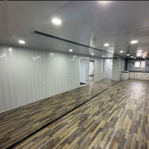 Prefabricated 40Ft Expandable Container House 4 Bedrooms 2 bath 1 kitchen Prefab Portable Mobile Tiny Home